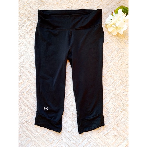 Under Armour Pants - Under Armour Crop Leggings